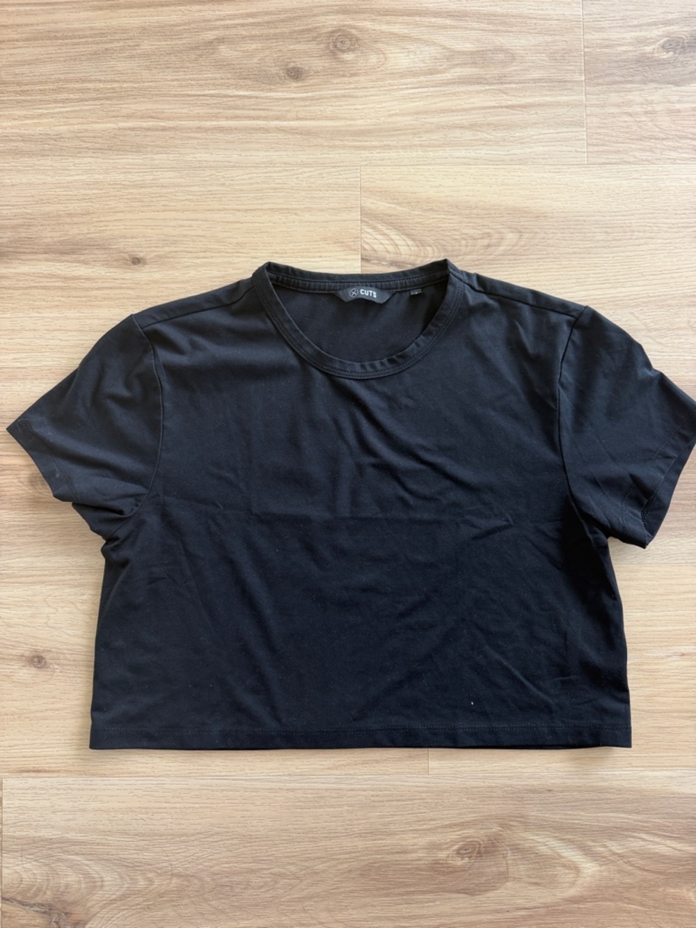 Cuts Clothing Black Cropped Crew Tee